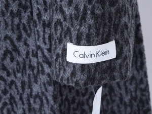 Calvin Klein Ķ Ŭ Ÿ ö ī  ĵ Ʈ Ʈ